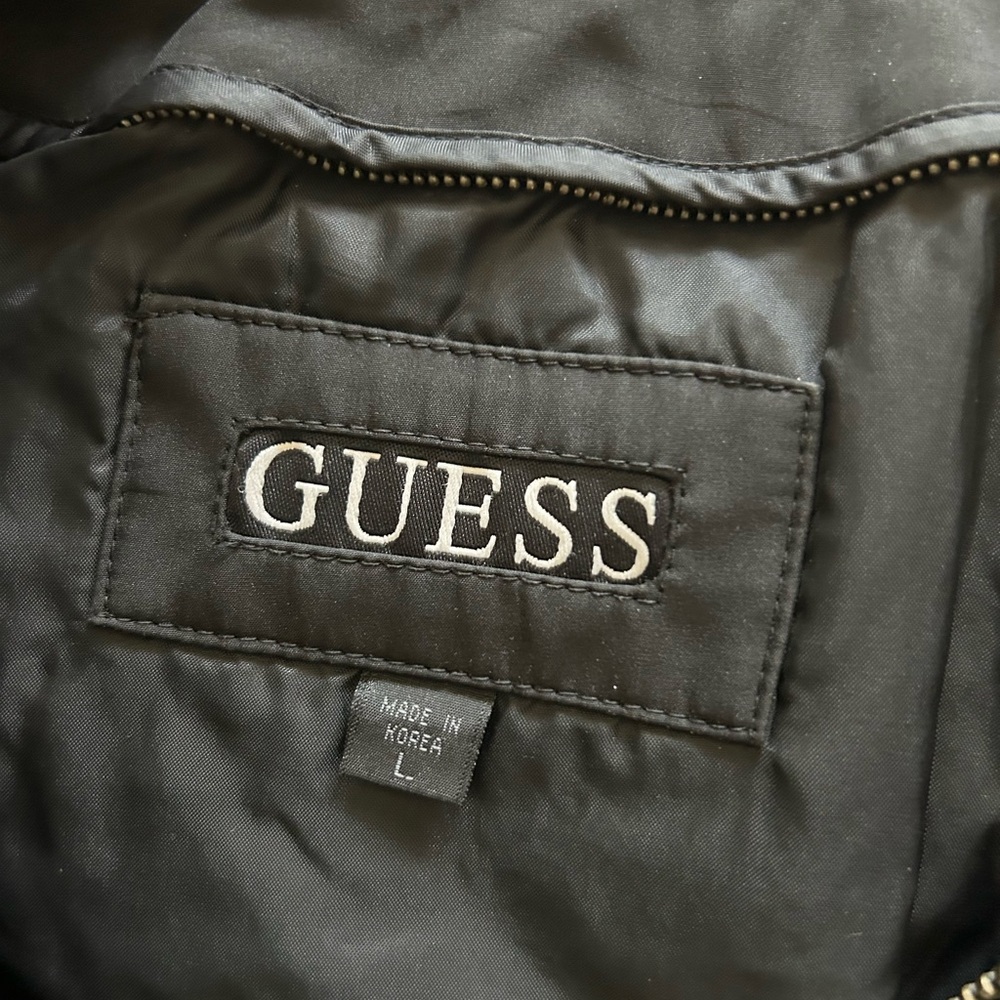 Guess men’s zip front Jacket - Picture 4 of 5
